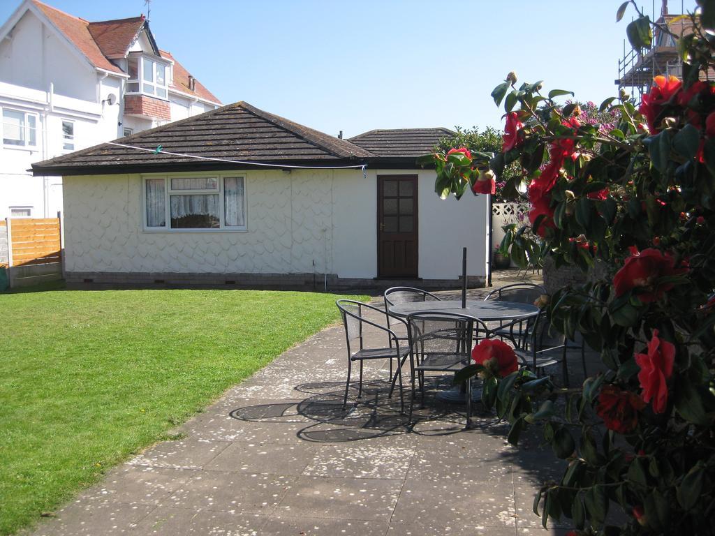 The Ashmount Hotel Rhôs-on-Sea Eksteriør billede